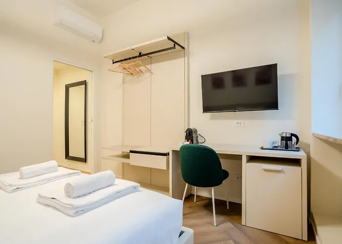 Italianflat - Duomo Atmosphere Pensión 3*